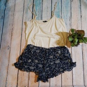Sold*Floral shorts
